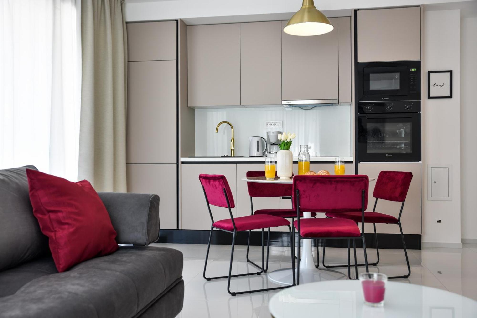 Luxury Apartments La Perla Бибине Стая снимка